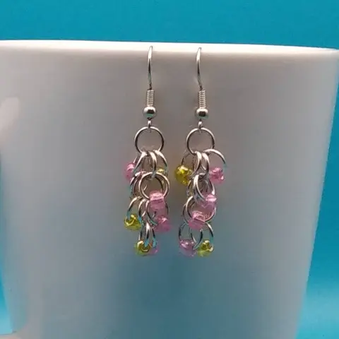 Shaggy Loops Chainmaille Earrings - pink and yellow beads